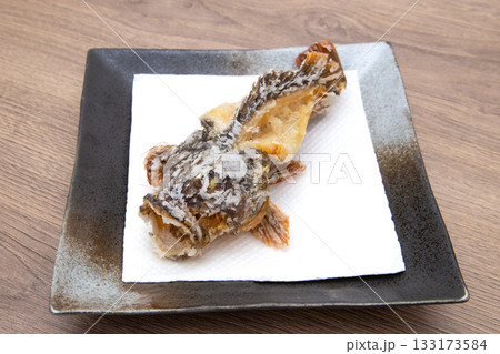 カサゴの唐揚げ カサゴの唐揚げ 133173584