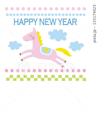 可愛い仔馬の年賀状用デザイン 133174023