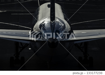 航空機のシルエット（B787） 133177230