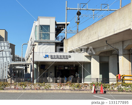 JR山陰本線・梅小路京都西駅（京都市下京区） 133177895