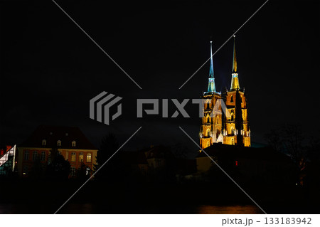 Wroclaw Cathedral and Church of the Holy Cross illuminated at night 133183942