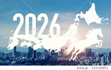 日本地図とジャンプする馬　2026年午年新年イメージ　ビジネス向け年賀状素材 133189951