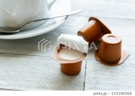コーヒーフレッシュ ポーションミルク コーヒーフレッシュ ポーションミルク 133190508
