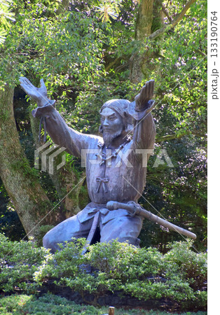 出雲大社・ムスビの御神像（島根県・出雲市） 133190764