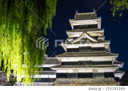 《長野県》松本城の夜景 133191169