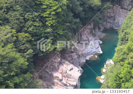 徳島県三好市　祖谷渓　 133193457