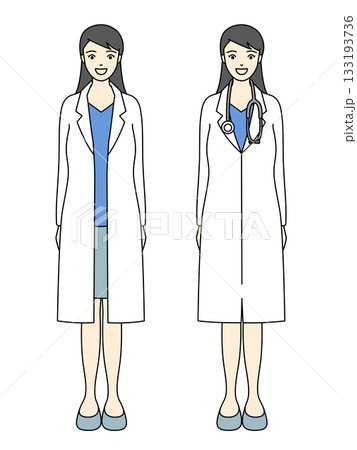笑顔で立つ女性医師と研究者の白衣姿と聴診器を首にかけた女性の全身イラスト 133193736