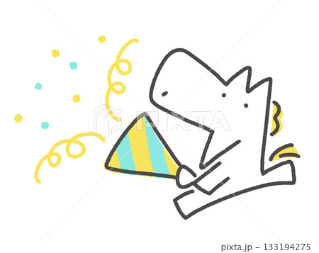 クラッカーでお祝いする白馬　紙吹雪　正月　パーティー 133194275