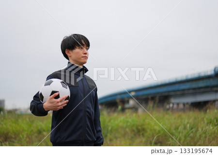 サッカー選手のポートレート 133195674