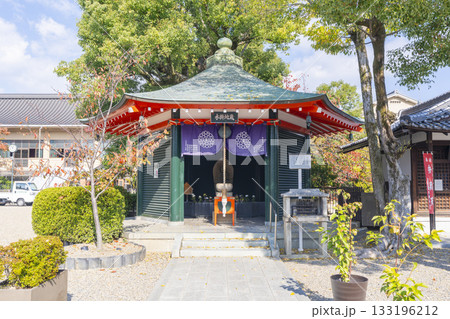 京都　壬生寺　水掛地蔵堂 133196212