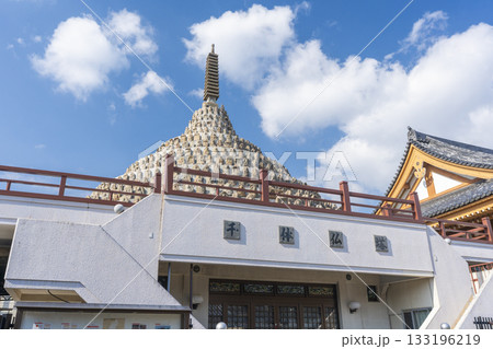 京都　壬生寺　千体仏塔 133196219