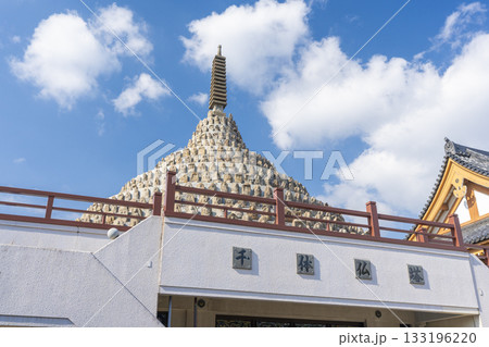 京都　壬生寺　千体仏塔 133196220