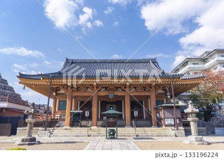 京都　壬生寺　本堂 133196224