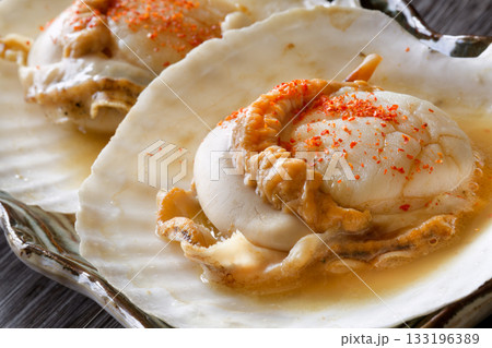 ホタテ片貝焼き 133196389