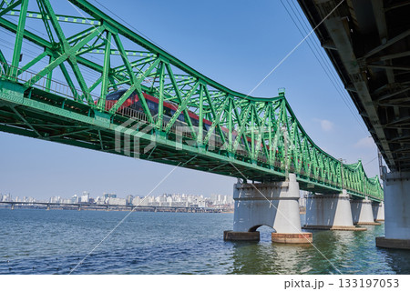 Hangang railway bridge over Han river in Seoul, South Korea 133197053
