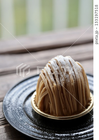 和栗のモンブランケーキ　栗のお菓子 133197518