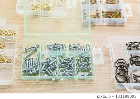 ケースで保存する釘 133199005