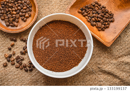 コーヒー粉　 133199137