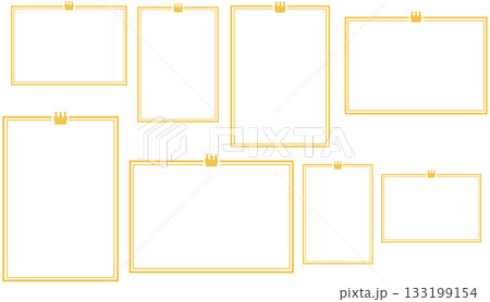 色々なサイズの縦と横の王冠のアイコン付きシンプルな賞状枠の便利なセット 133199154