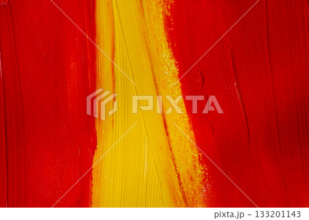 暖かい色　黄色と赤色 133201143