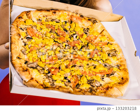 Big fresh pizza in box, junk food 133203218