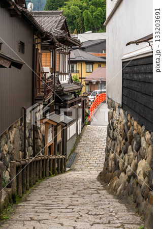 《岐阜県》郡上八幡・八幡町の古い街並み 133203691