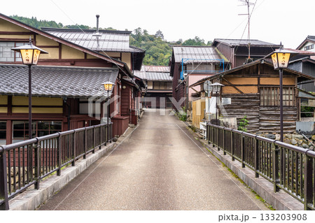 《岐阜県》郡上八幡・八幡町の古い街並み 133203908