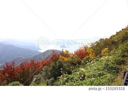 三方テラス　三方五湖レインボーライン　山頂公園　日本海　水月湖　日向湖　菅湖　久々子湖　若狭湾　 133205328