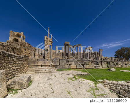 チュニジア・ドゥッガ遺跡 古代劇場 / Roman Ruins of Dougga, Tunisia チュニジア・ドゥッガ遺跡 古代劇場 / Roman Ruins of Dougga, Tunisia 133206600