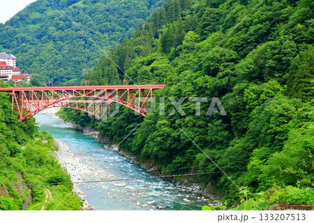 黒部渓谷トロッコ電車 黒部渓谷トロッコ電車 133207513