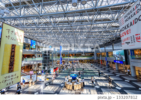 北海道　千歳市　新千歳空港　センタープラザ 133207812