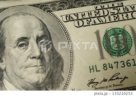 ドル 133210253