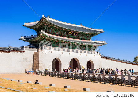 ソウル 光化門 ※一部ソフトフォーカス ソウル 光化門 ※一部ソフトフォーカス 133212596