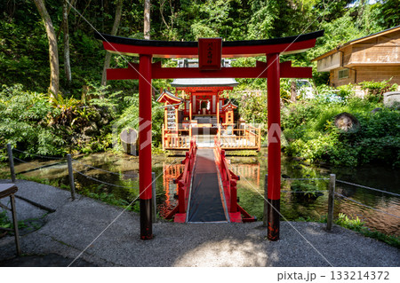 唐船峡 川上神社(京田湧水)の風景 133214372