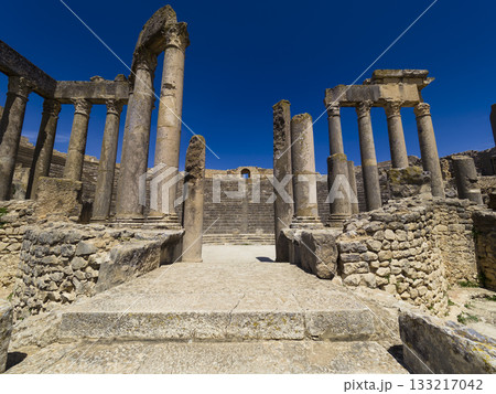 チュニジア・ドゥッガ遺跡～ローマ劇場 / Archaeological Site of Dougga 133217042