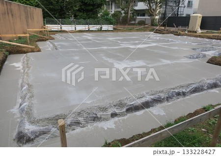 建築現場 捨てコンクリート 133228427