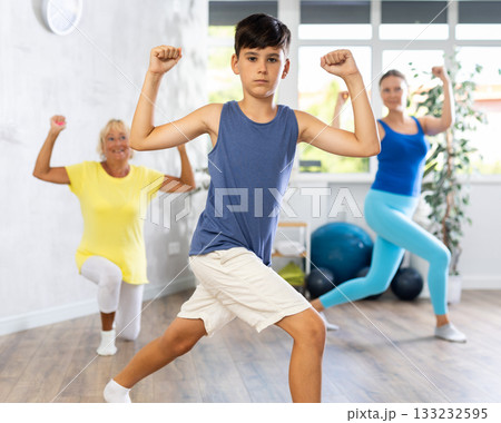 Group of people in gym incendiary dance doing fitness 133232595