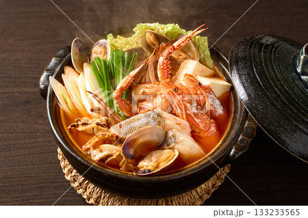 海鮮チゲ鍋 133233565