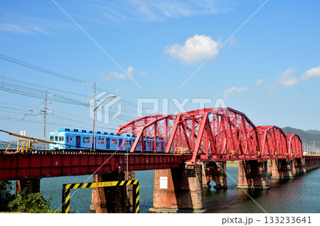 紀ノ川橋梁(南海電鉄)　【和歌山県和歌山市】 133233641