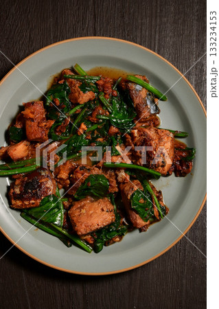 鯖とほうれん草の味噌炒め 133234153