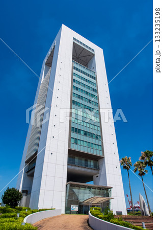 四日市港ポートビル《三重県 四日市市 》 133235198