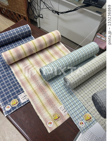 与那国伝統工芸品花織の反物4種 133236869