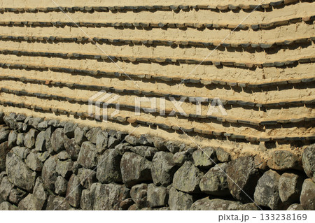 奈良・東大寺二月堂の築地塀 奈良・東大寺二月堂の築地塀 133238169