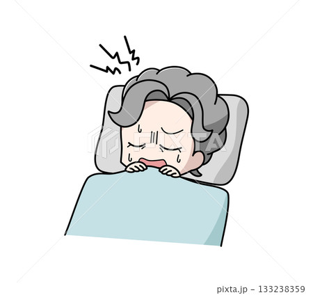 睡眠中にうなされている高齢女性のイラスト 133238359