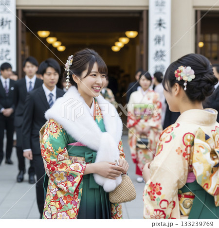 振袖がよく似合う日本人女性　成人式 133239769