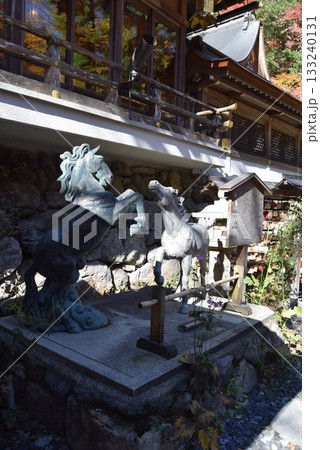 2025年11月16日　貴船神社　神馬像 133240131