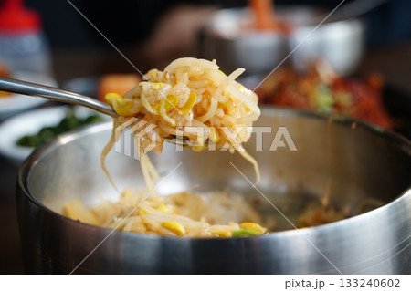 A Spoonful of Korean Soy-Seasoned Bean Sprout Rice (Kongnamul-bap) 133240602