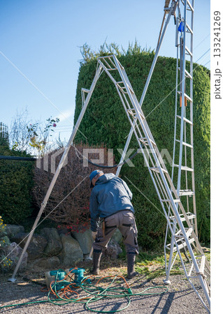 Japanese Gardener Japanese Gardener 133241269