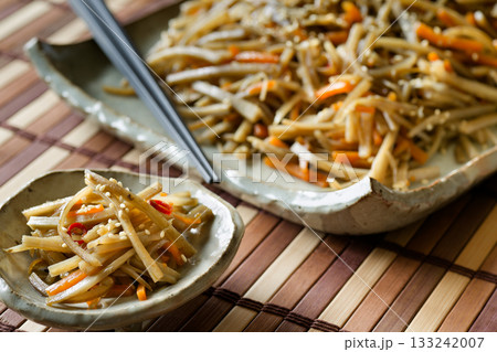 きんぴらごぼう きんぴらごぼう 133242007