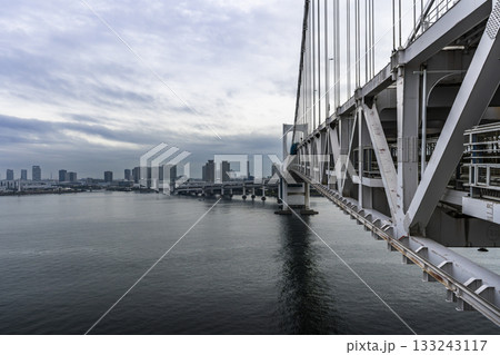 東京レインボーブリッジからの風景 東京レインボーブリッジからの風景 133243117